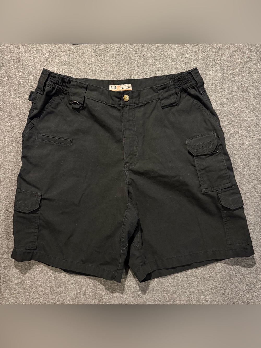 5.11 Tactical Cargo Shorts Mens 38 (fit 34-38) Black Stretch Waist 9" inseam